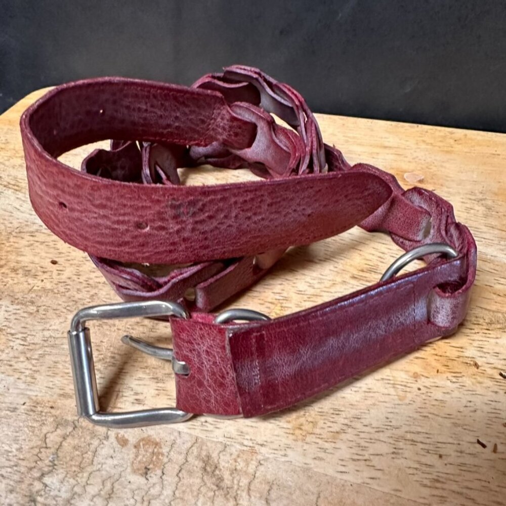 Vintage Burgundy Leather Locking Loop Belt Boho Western Maroon Size XL Retro - Picture 5 of 5